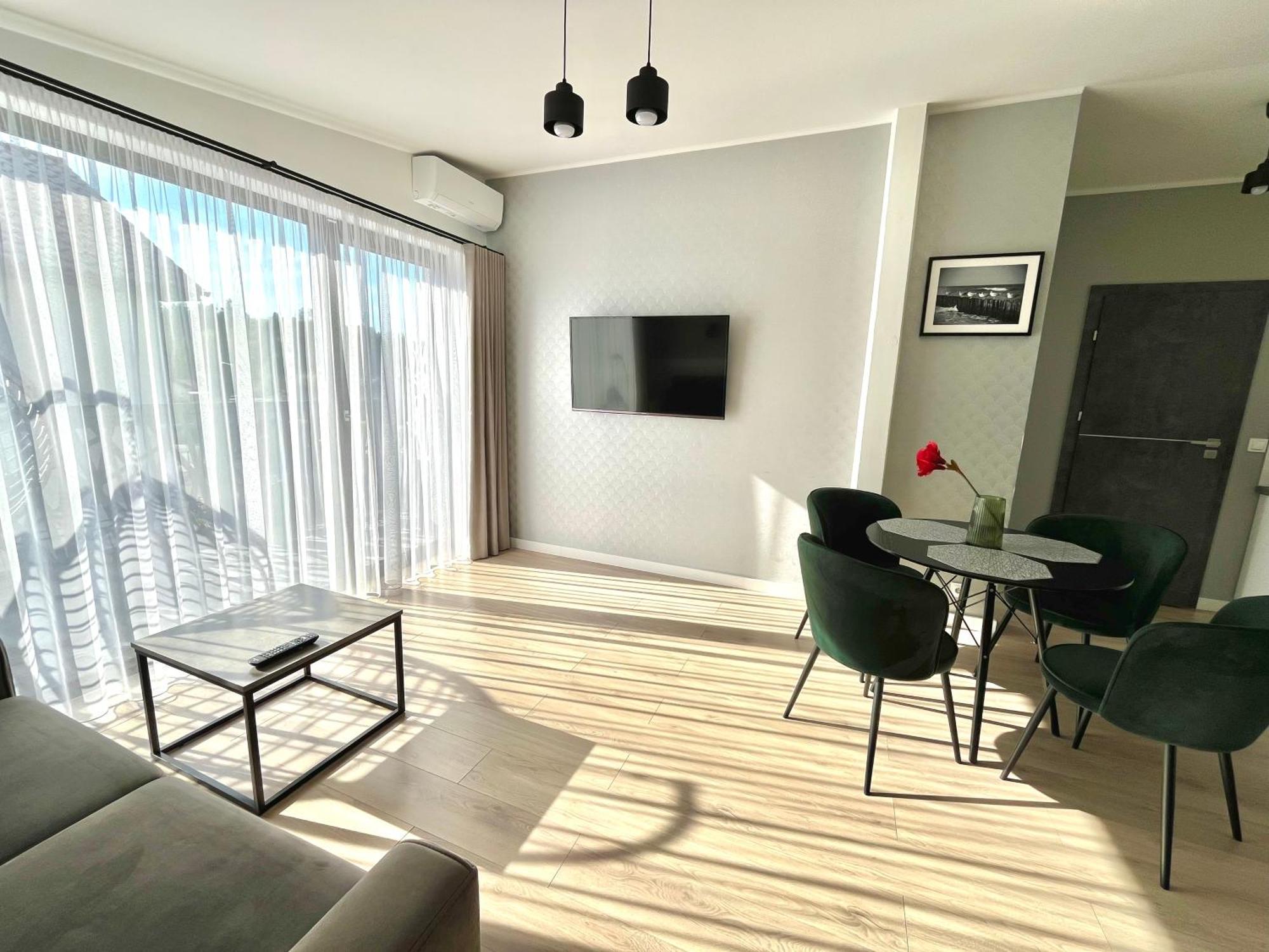 Apartamenty Blast Nad Morzem Chłopy Eksteriør bilde