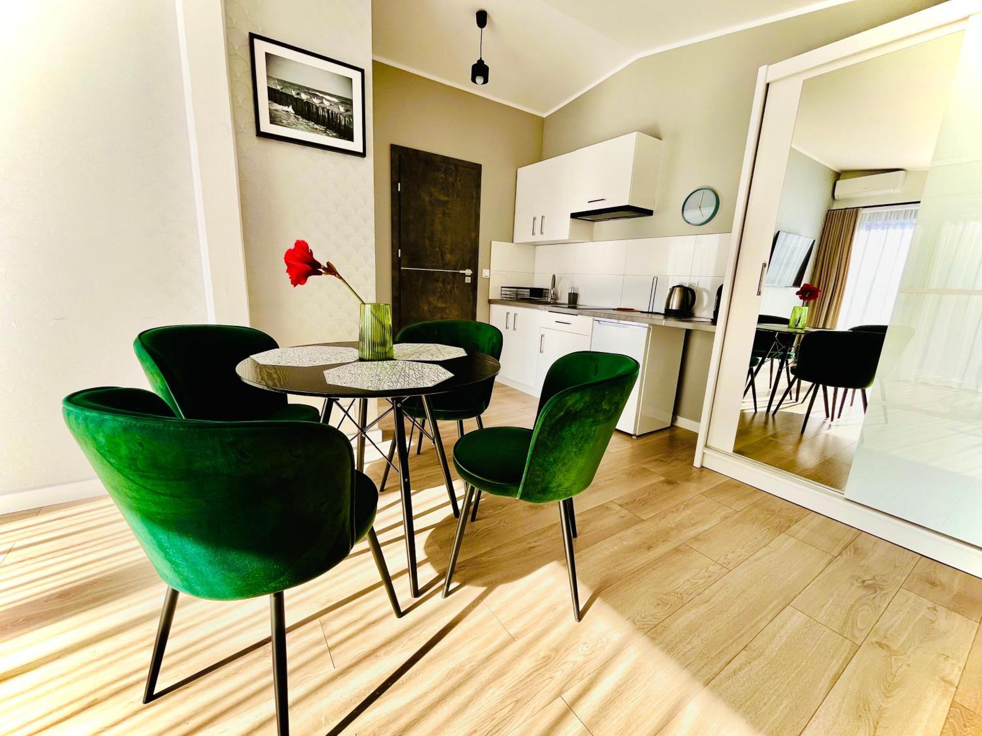 Apartamenty Blast Nad Morzem Chłopy Eksteriør bilde